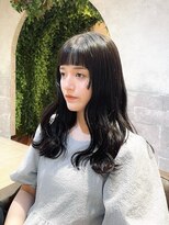 ソワリー 栄(THOiRY)&nbsp;オン眉がかわいい！！モノトーンカラー