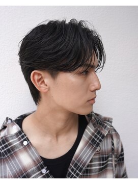 ニコ トウキョウ ヨコハマ(nico) メンズセンターパートニュアンスパーマ毛流れメンズパーマ刈上げ