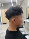 スペインカール　ツイストスパイラルパーマ　フェード