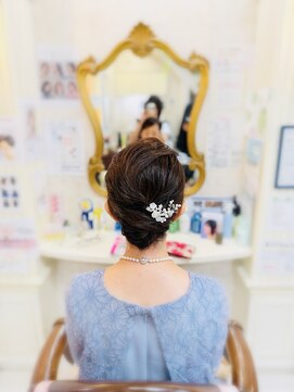 美容室 ティンカーベル 結婚式お呼ばれヘア