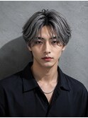 20代韓国風センターパート×メンズカラー×ブリーチ