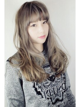 ロコスピアーズ(ROCO SPEARZ) 前髪外人風STYLEWhitebeigeSpring