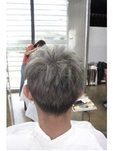ラウレア LAULE'A ヘアーデザイン