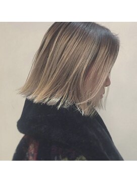 ナイン(N INE.) グラデーションベージュ