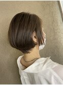 ショートボブ