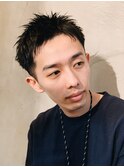 刈り上げ束感ショート