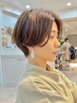 グラフ 日本橋(GRAFF) 大人可愛い20代30代40代ハンサムショートボブ【GRAFF日本橋】