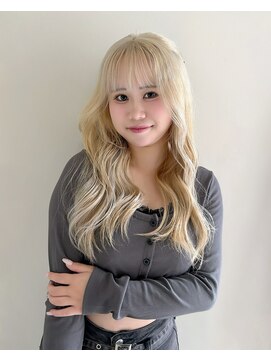 ラシク(rashicu) ホワイトブロンド