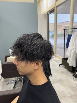 イコール(equal) ツーブロック刈り上げツイストスパイラルマッシュ