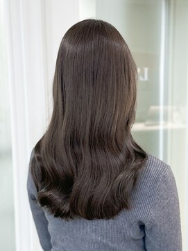 レア 表参道(L'ea) ミディアムヘア暗めカラーグランマッシュデザインカラー