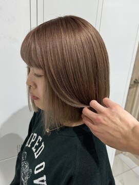 グランデュール 焼津店(GRANDEUR) ミルクディベージュ ブリーチ1回 ブリーチ ケアブリーチ