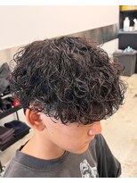 ライズ 渋谷店(RISE)&nbsp;刈り上げマッシュ波巻きスパイラルパーマ