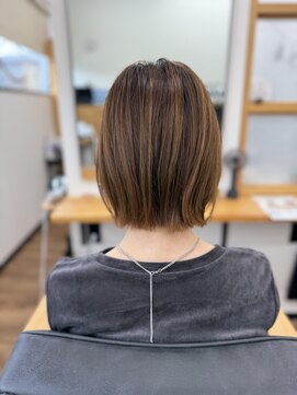 ナチュラル 岩切店(Natural) コンパクトミニボブ