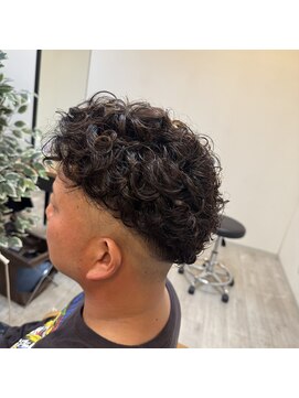 クロエバイラヴィズム 郡山さくら通り店(CLOE by LUVISM) 極道パーマ・オールバック