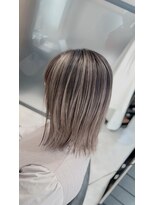 ヌル いわき(neul)&nbsp;neul/いわき/ダブルカラー/バレイヤージュ/ハイトーン/エクステ