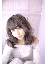 ウーロス(uros.) ゆるふわミディアム ワンサイド タンバルモリ