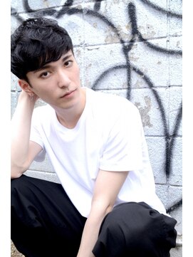 ミラバイグリーン(Mira by green) 無造作マニッシュショート 02