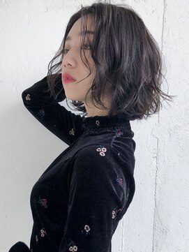 ルティア(Lutia) ニュアンスウェーブ ダブルカラー グレージュ!