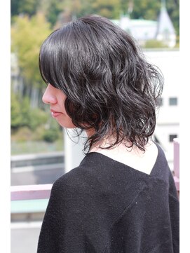 ビアージュ(Viage) 【強めのパーマもオシャレ】ダークトーン＋くるふわパーマ