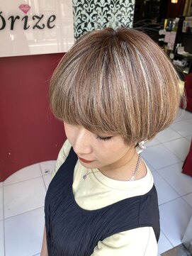 プライズ 錦糸町北口店(prize) マッシュショートハイライトカラーベージュカラー錦糸町北口