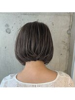 ラダ(Lada)&nbsp;ボブ×アッシュベージュ