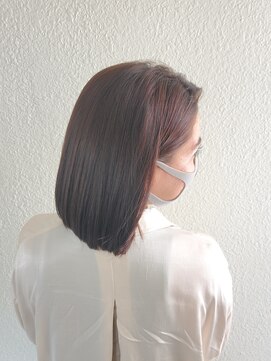 パリスパート2 ノーバング 内巻きボブヘアスタイル