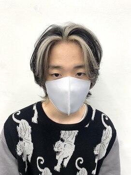 ココ 原宿(KOKO) ダブルカラー/外ハネボブ/インナーカラー/ハイライト