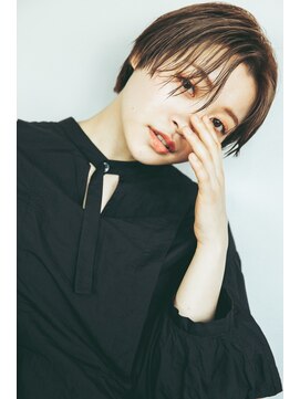 サングース(Sungoose) 外ハネボブセクションカラーグラデーションカラーペールベージュ