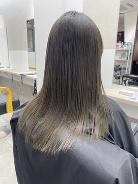 ラフィット 下大利店(lafit) 艶髪グレージュ/ lafit 下大利　大野城 @avlon0805