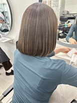 ヒビヲ(HIBIO)&nbsp;シークレットハイライト　白髪ぼかしハイライトボブベージュ