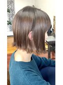 襟足ギリギリ外ハネ★オフィススタイル