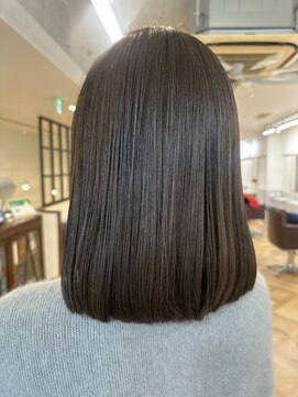 インビテーション(invitation) オリーブブラウン・艶ブラウン