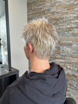 メゾン アヴァロ(Maison Avallo)&nbsp;スパイキーベリーショート