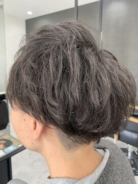 ディティール(Detail) 2ブロック×パーマ風ミディアム