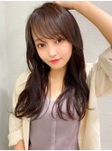 後れ毛が可愛い顔周りレイヤーハイレイヤーロング