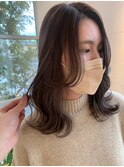 イヤリングカラー/ウェーブ巻き/ミディアムヘア