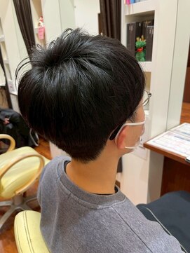 黒髪メンズカットメンズヘア刈り上げビジネス
