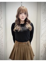 エイト 神戸三宮店(EIGHT)&nbsp;【@_00L2LL_】シアーブラウン×ゆる巻きミディ