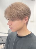 メンズブリーチマッシュハイトーンダブルカラーベージュカラー