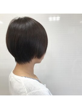 クウ(KU.) ショートボブ