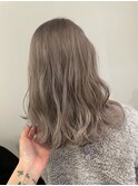 グレージュ