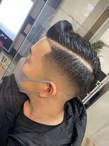 ドルクス 日本橋(Dorcus)&nbsp;20代30代メンズ髪型東京バーバー日本橋フェードバーバースタイル