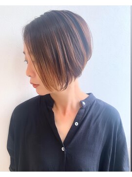 ヘアデザインワークス トリップ(HAIR-DESIGN WORKS trip) 2022ショートアシンメトリー