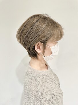 アース 東戸塚店(HAIR & MAKE EARTH) 大人可愛い菱形ショート　ハイライト×ホワイトベージュ