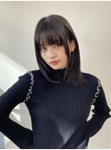 韓国ミディアムレイヤーカット 似合わせ小顔顔まわり 暗髪カラー