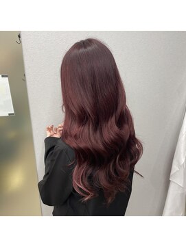 レヴェリーヘア(Reverie hair) プルエクステでレッド系