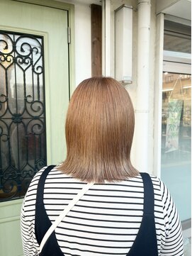 ルフレ(Reflet) 明るめベージュ