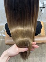 フィガロ デュデュ 新石切店(Figaro DOU DOU) ドライヤーで乾かしただけで超自然におさまる美髪縮毛矯正