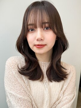 スタートウキョウ 渋谷駅(STAR TOKYO) くびレイヤーエモージュ小顔前髪シースルーバング大人ガーリー