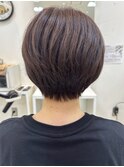 ショートボブ